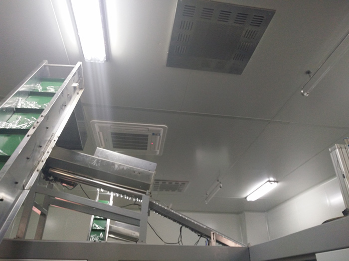 吉拓機(jī)械走向世界無(wú)菌凈化生產(chǎn)線(xiàn)吹瓶機(jī)